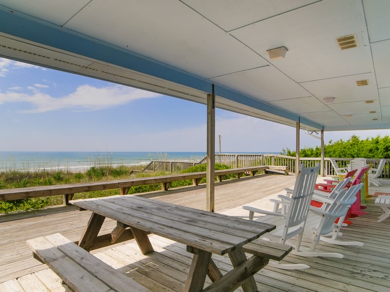 27 Q29 W02-large-2000px - ocean side deck