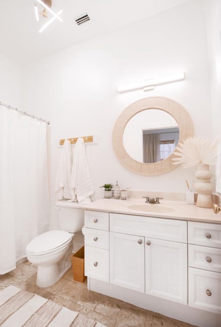 Full bathroom