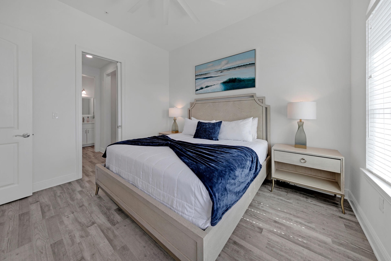 Ensuite Queen Bedroom with Balcony Access