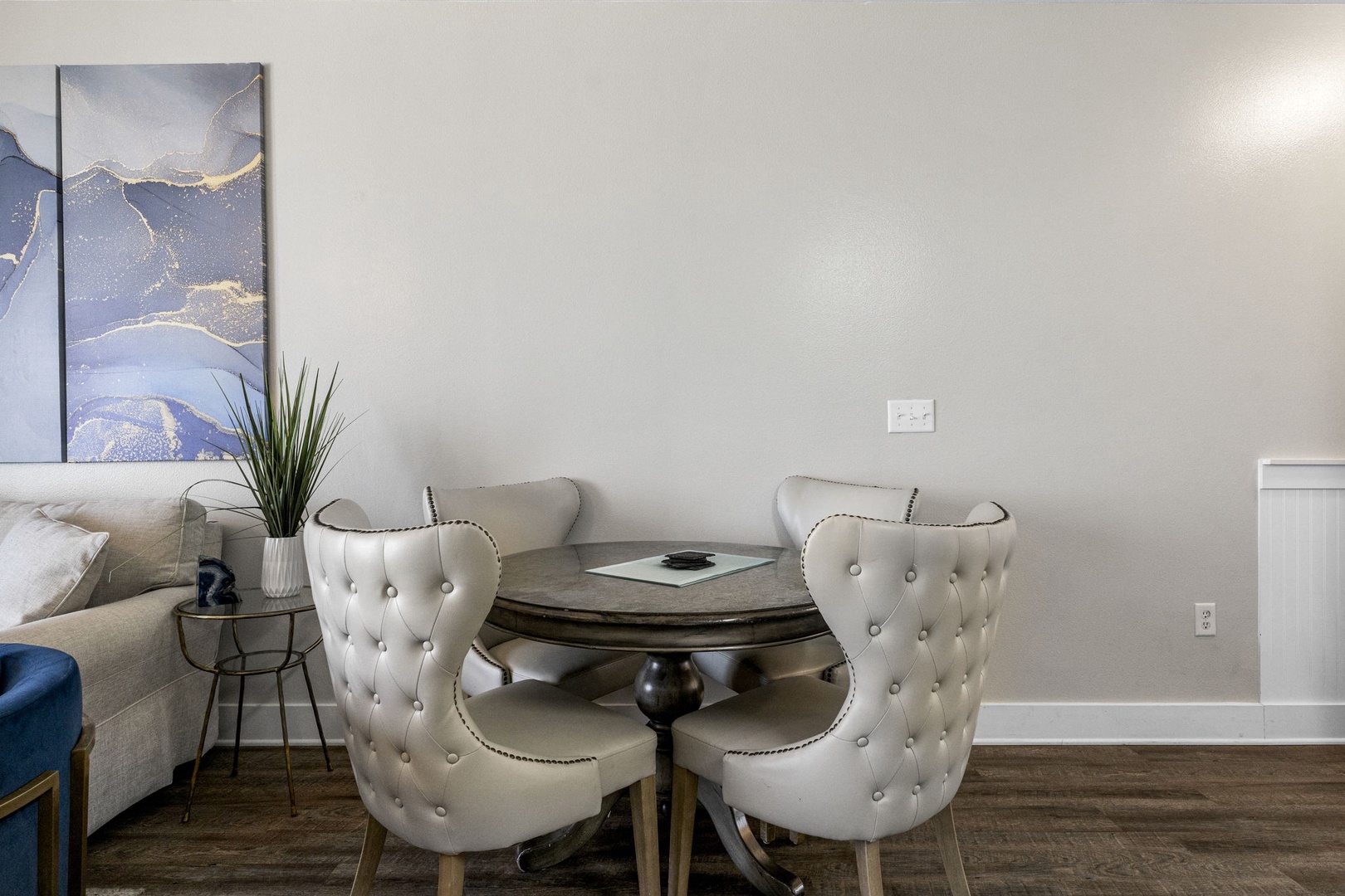 Dining room area