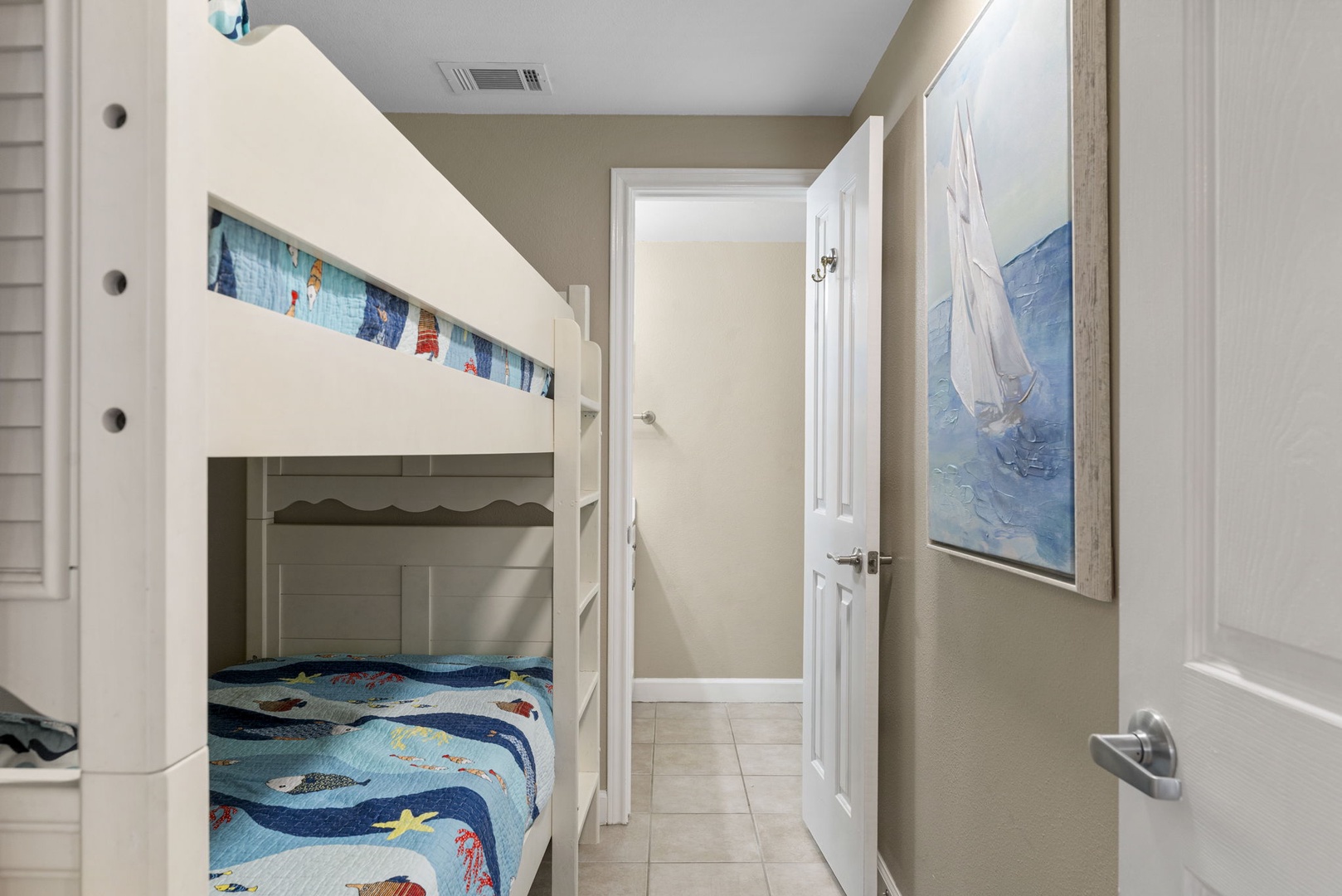 Bunkbed room