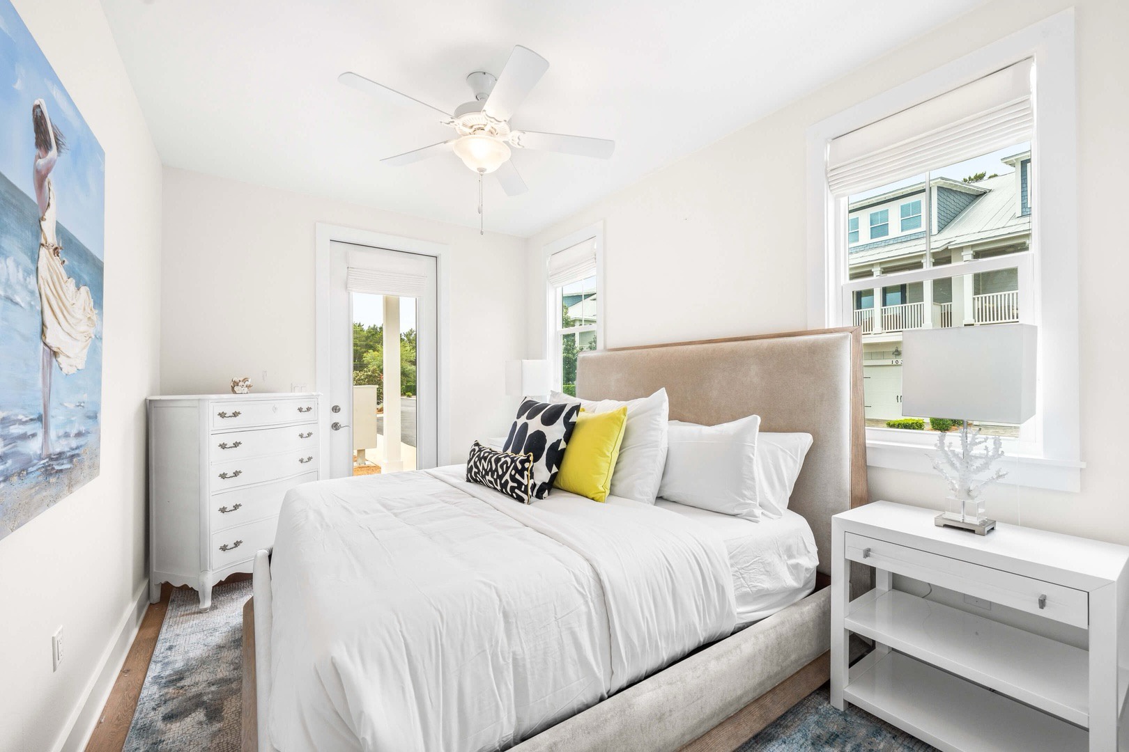 Second bedroom with king bed (sleeps 2)