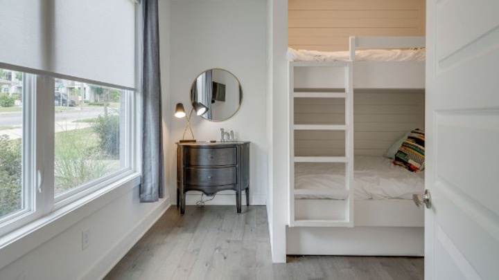 Bunk bedroom