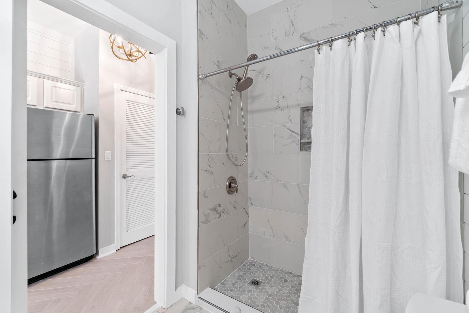 Full bathroom