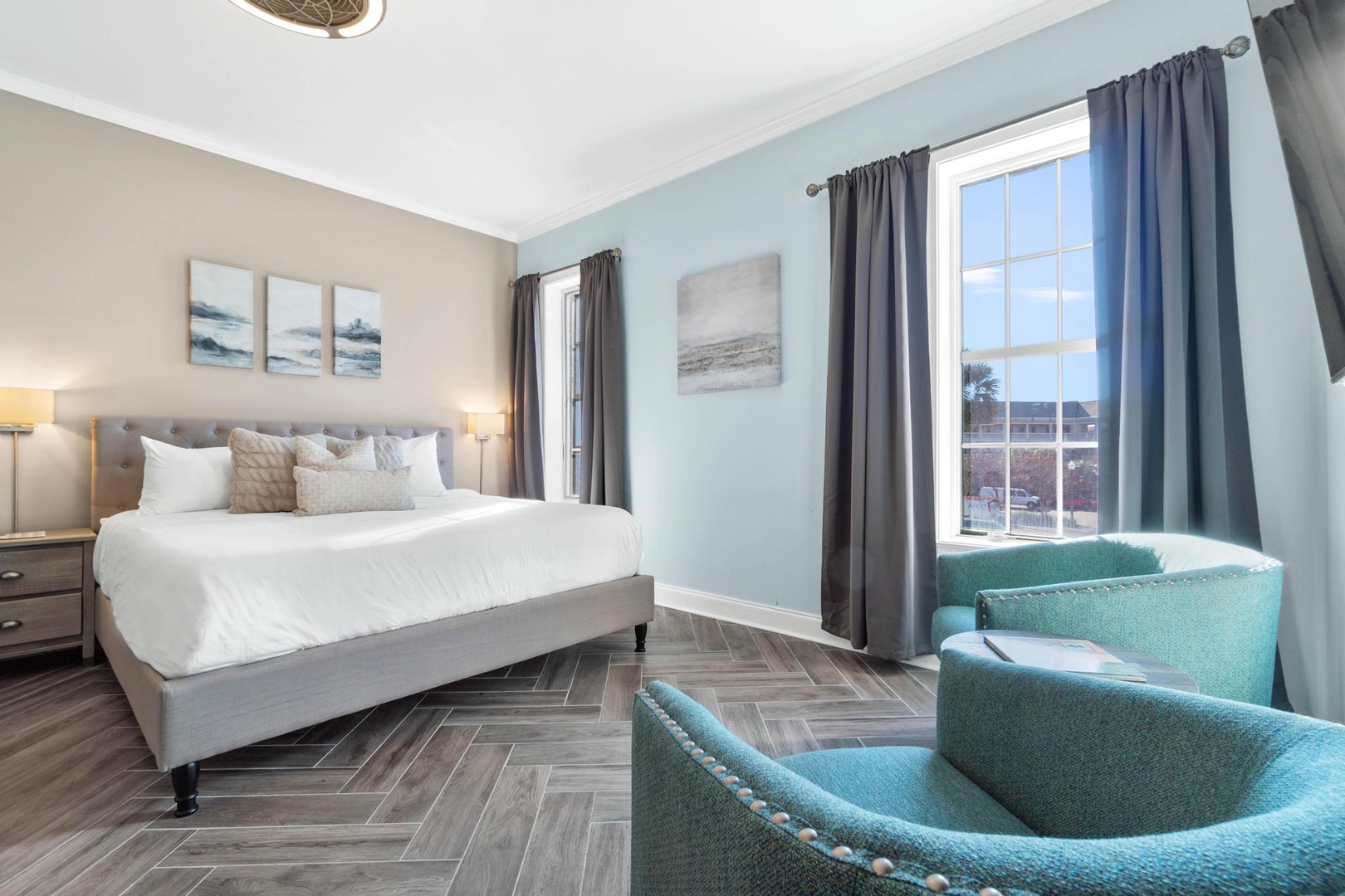King size bed and living area