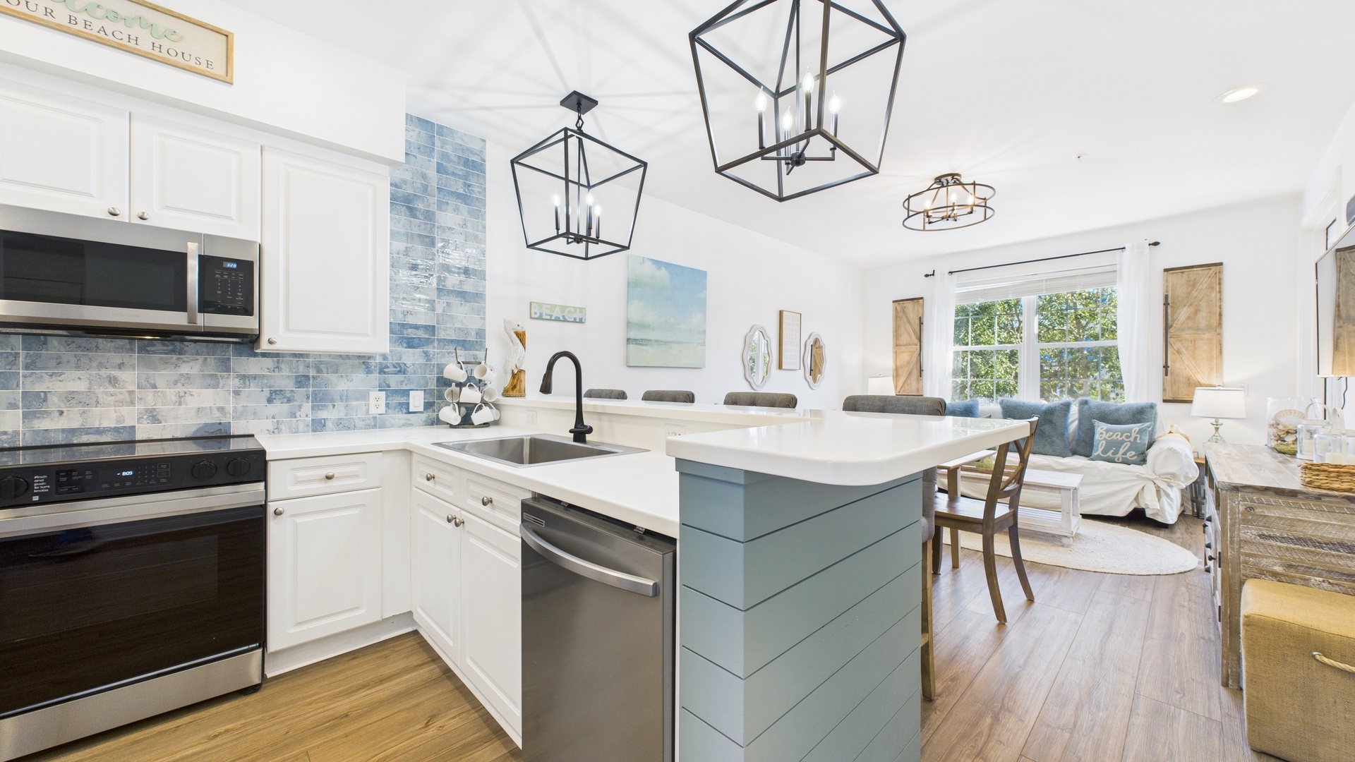Full kitchen with stainless appliances and all the cooking essentials