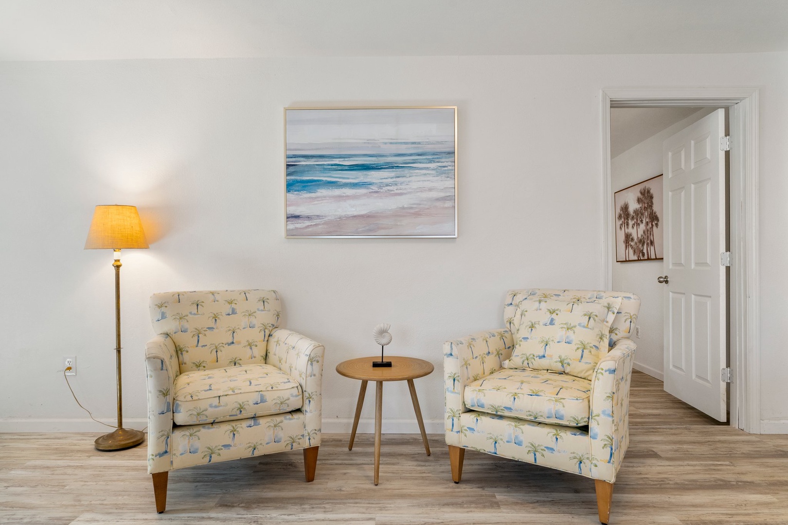 Living room additional seating
