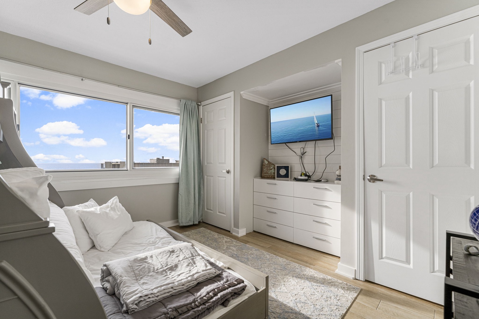 Bunkbed guest room