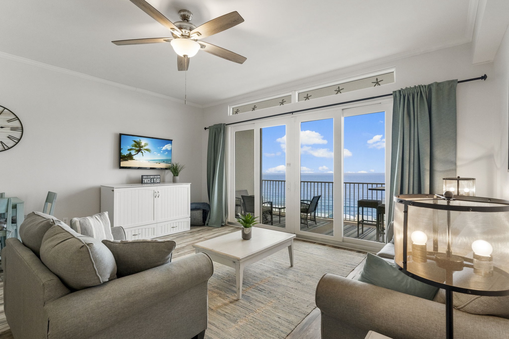 Living room & balcony access