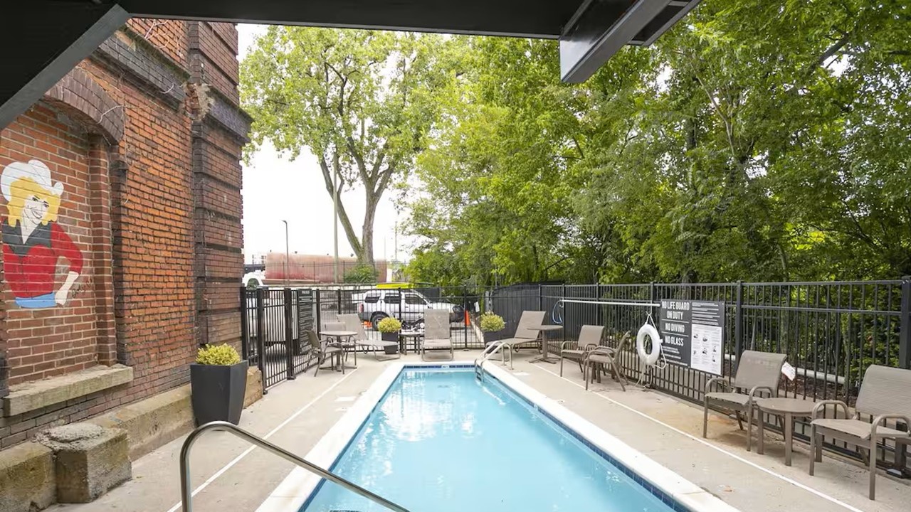 Pool