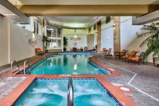 Indoor Pool with Hot tub