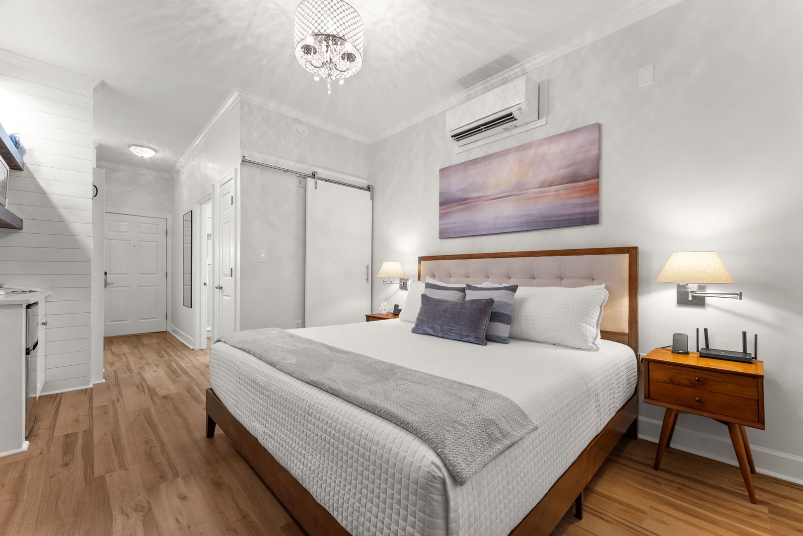 Main sleeping area with king bed (sleeps 2)