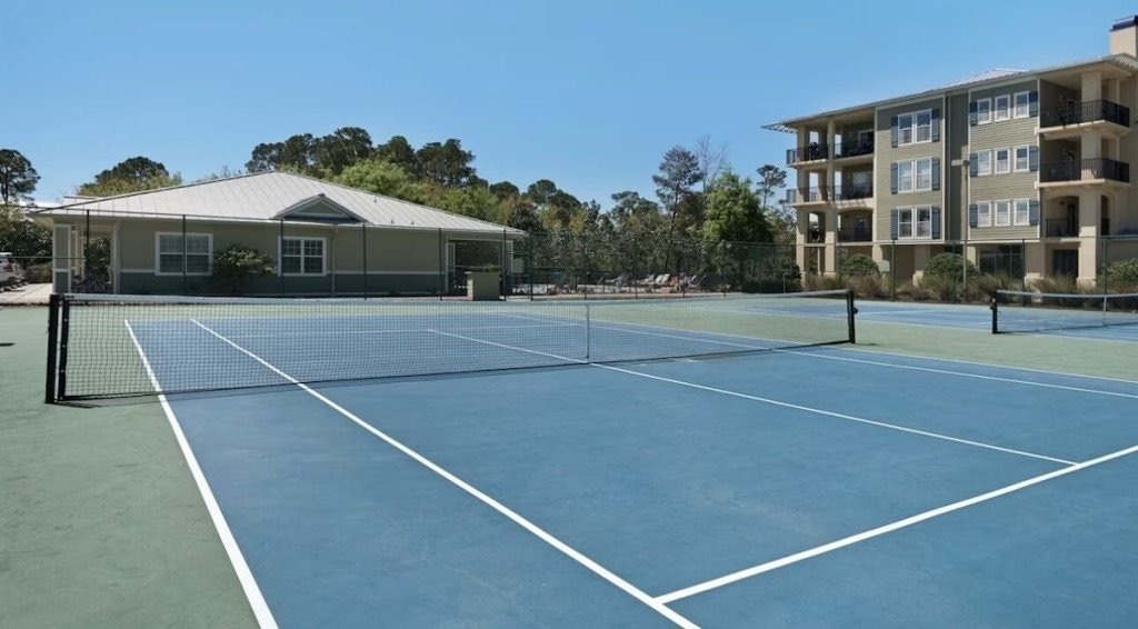 Tennis and pickleball courts