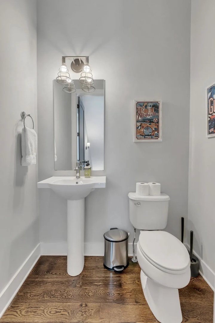 Powder room