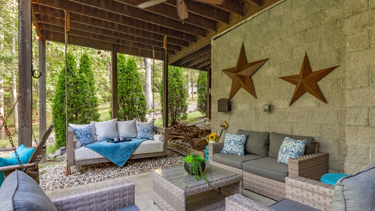 Outdoor patio on the lower level