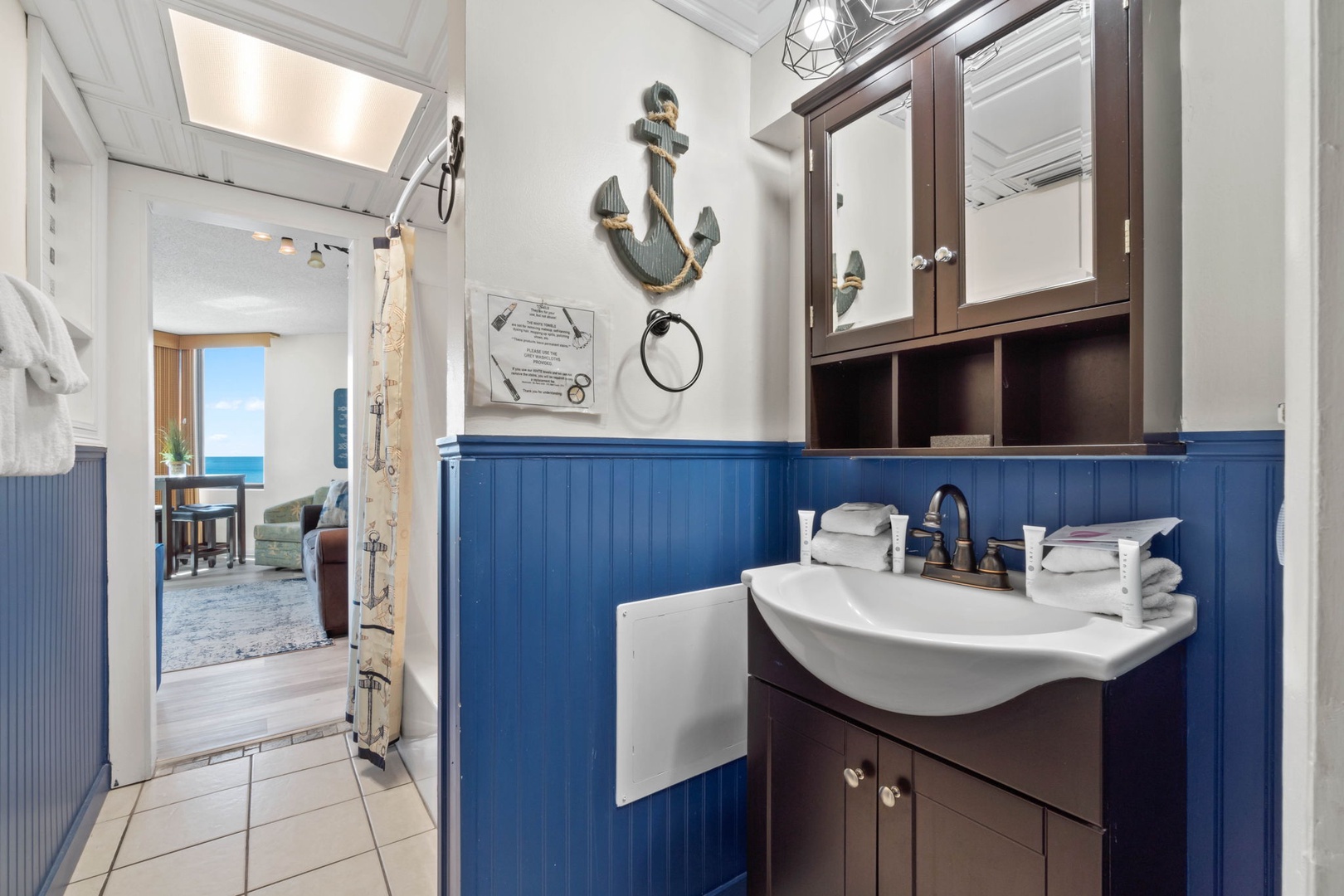 Full bathroom