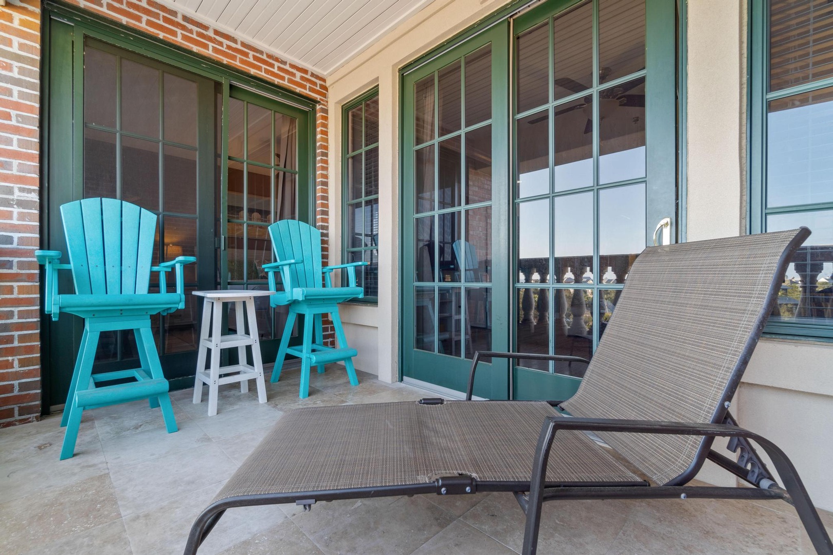 The balcony is perfect for evening dinner or just to sit and enjoy a breathtaking sunset.