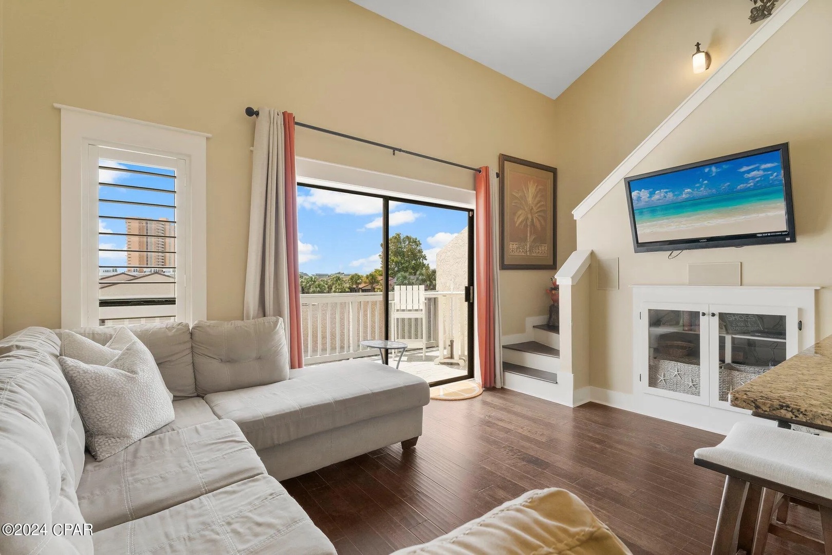 Living room area with Sleeper sofa-sleeps 2