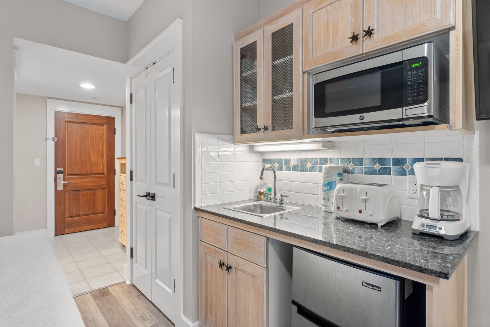 Kitchenette