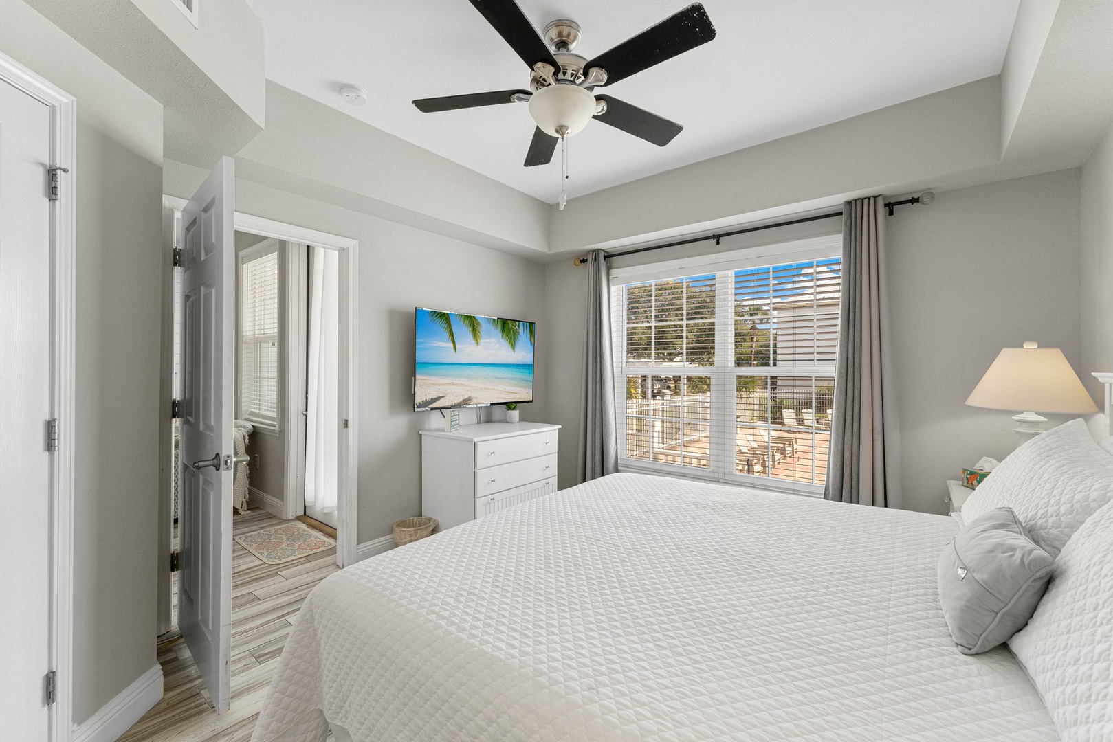 King bedroom #2