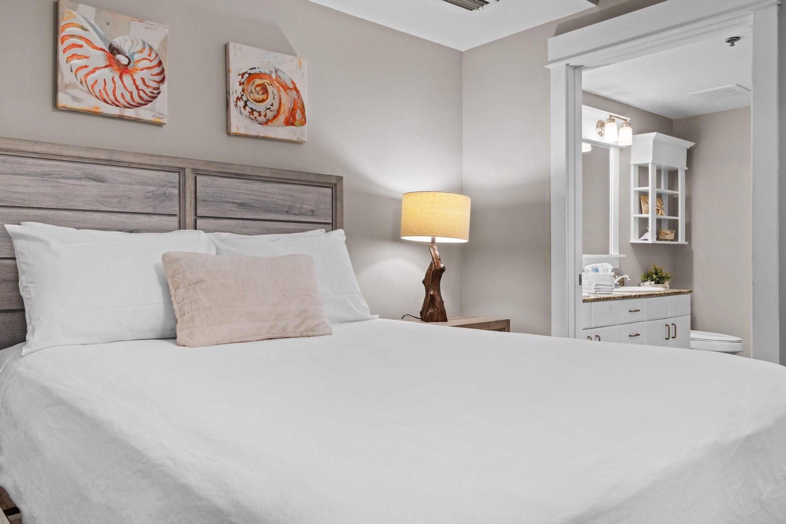 Master bedroom with queen bed