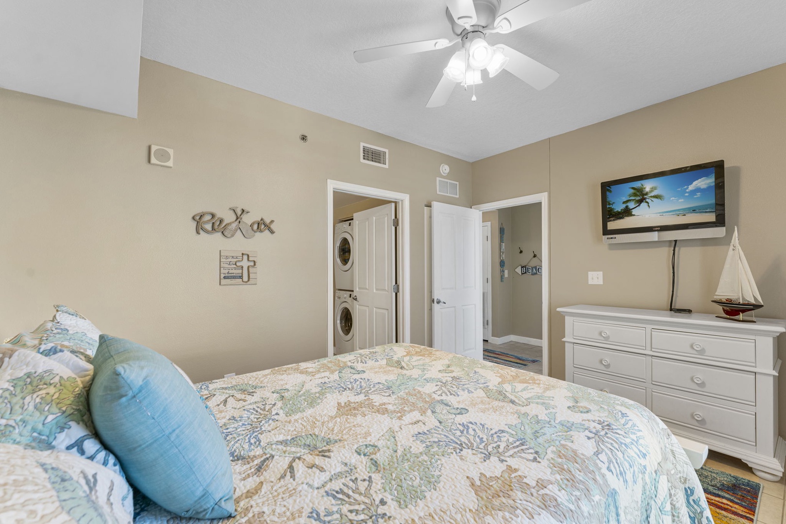 Queen bed guest room