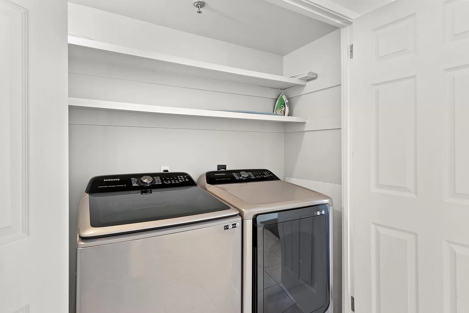 Washer and dryer in unit closet