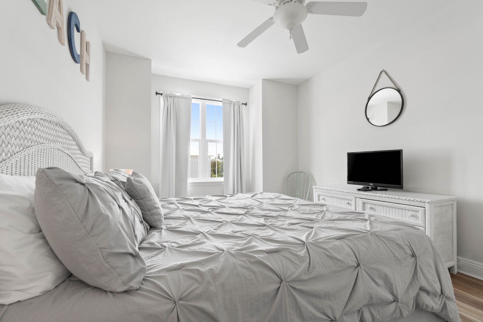 Ensuite king bedroom