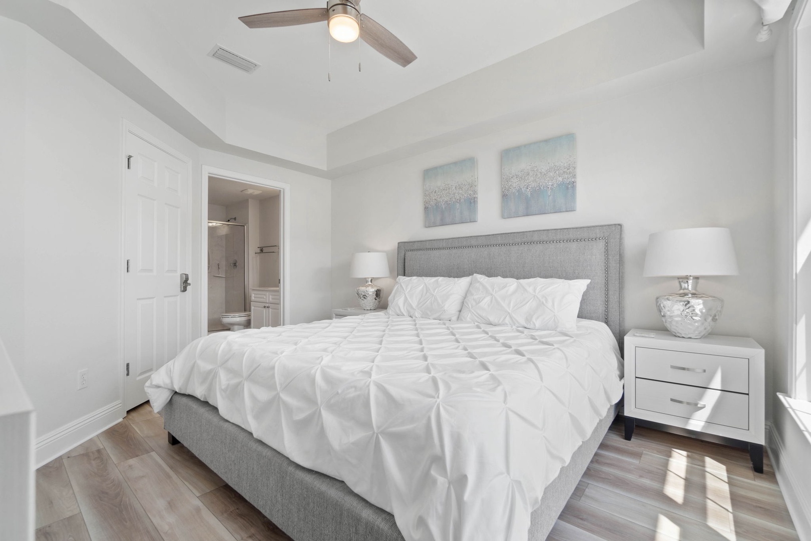 Ensuite King bedroom