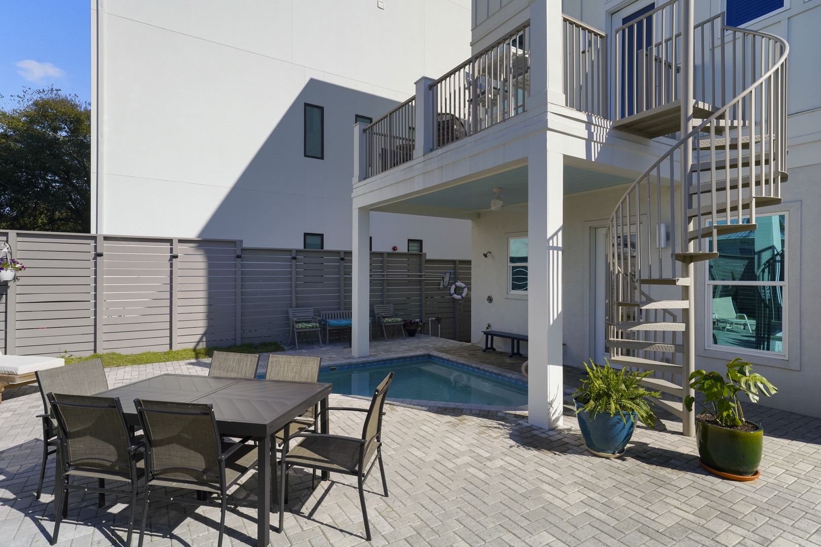 Private pool and fenced back yard