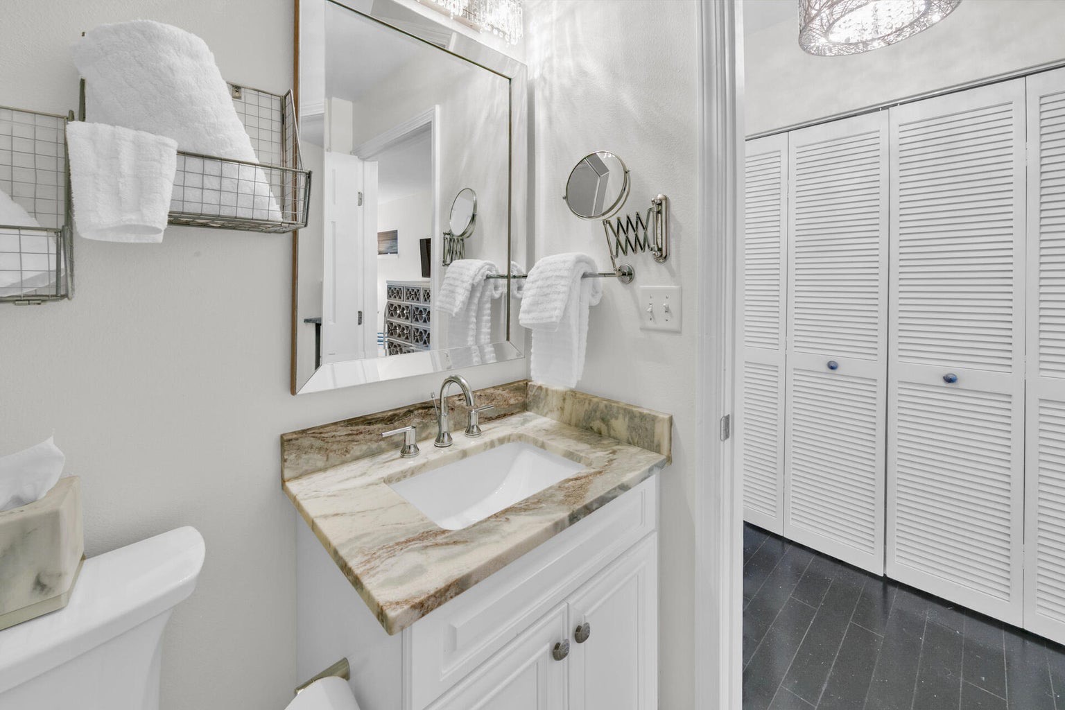 Full bathroom