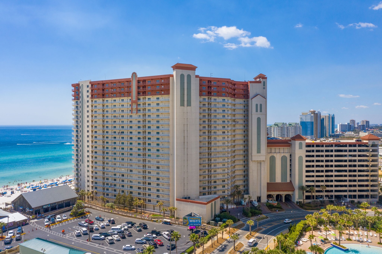 Exterior view of the Shores of Panama