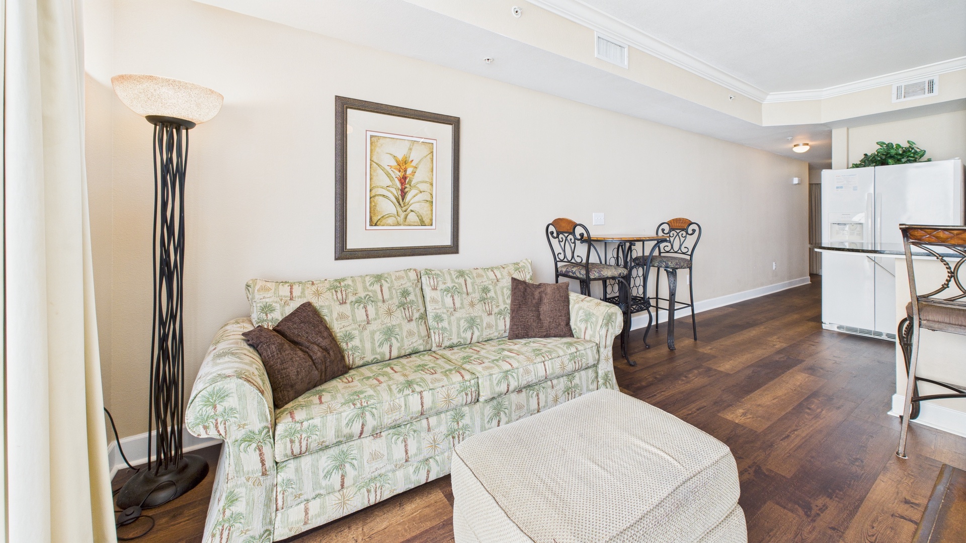 Open concept living area with sleeper sofa (sleeps 2)