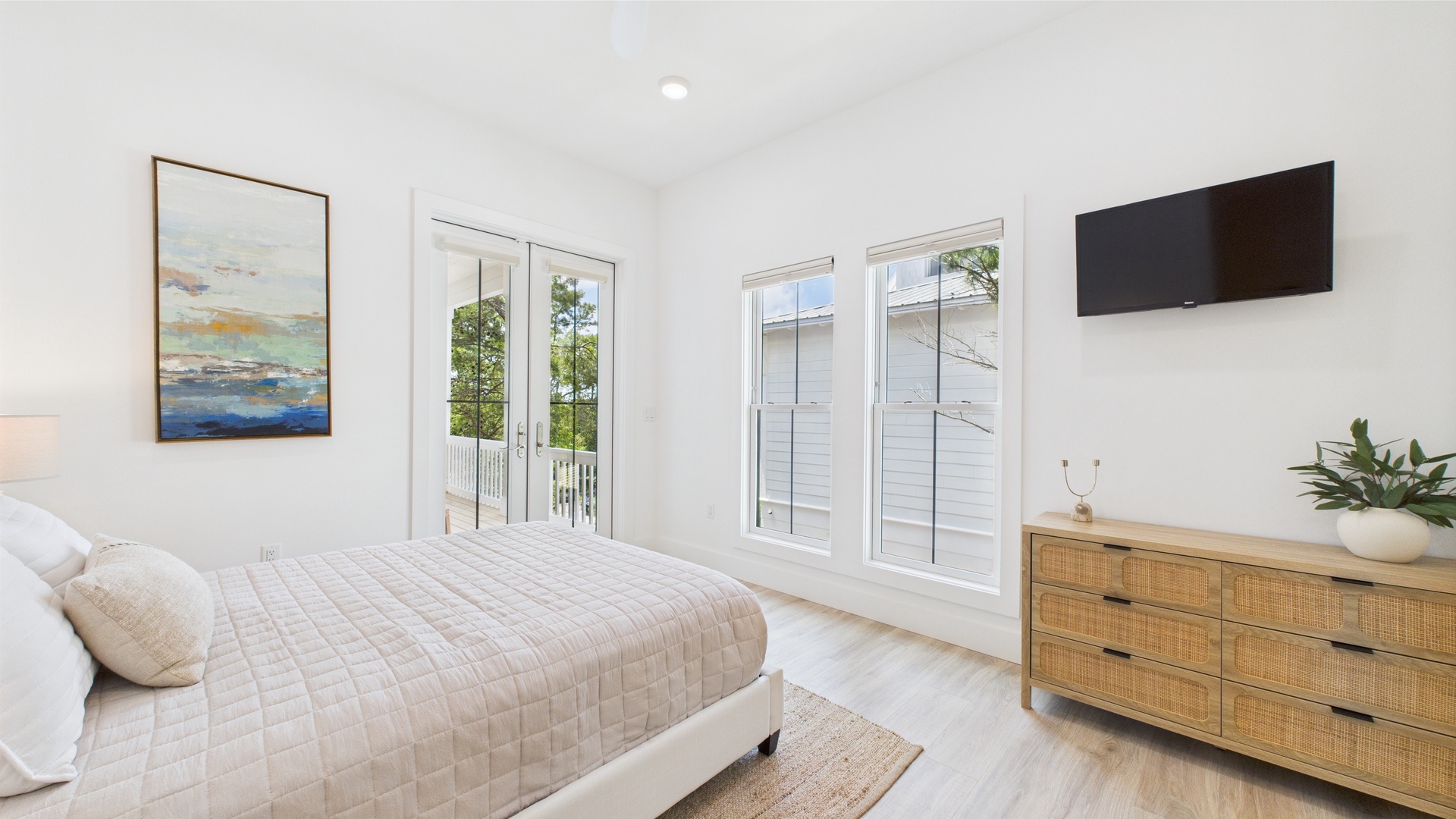 Bedroom access to rear facing balcony