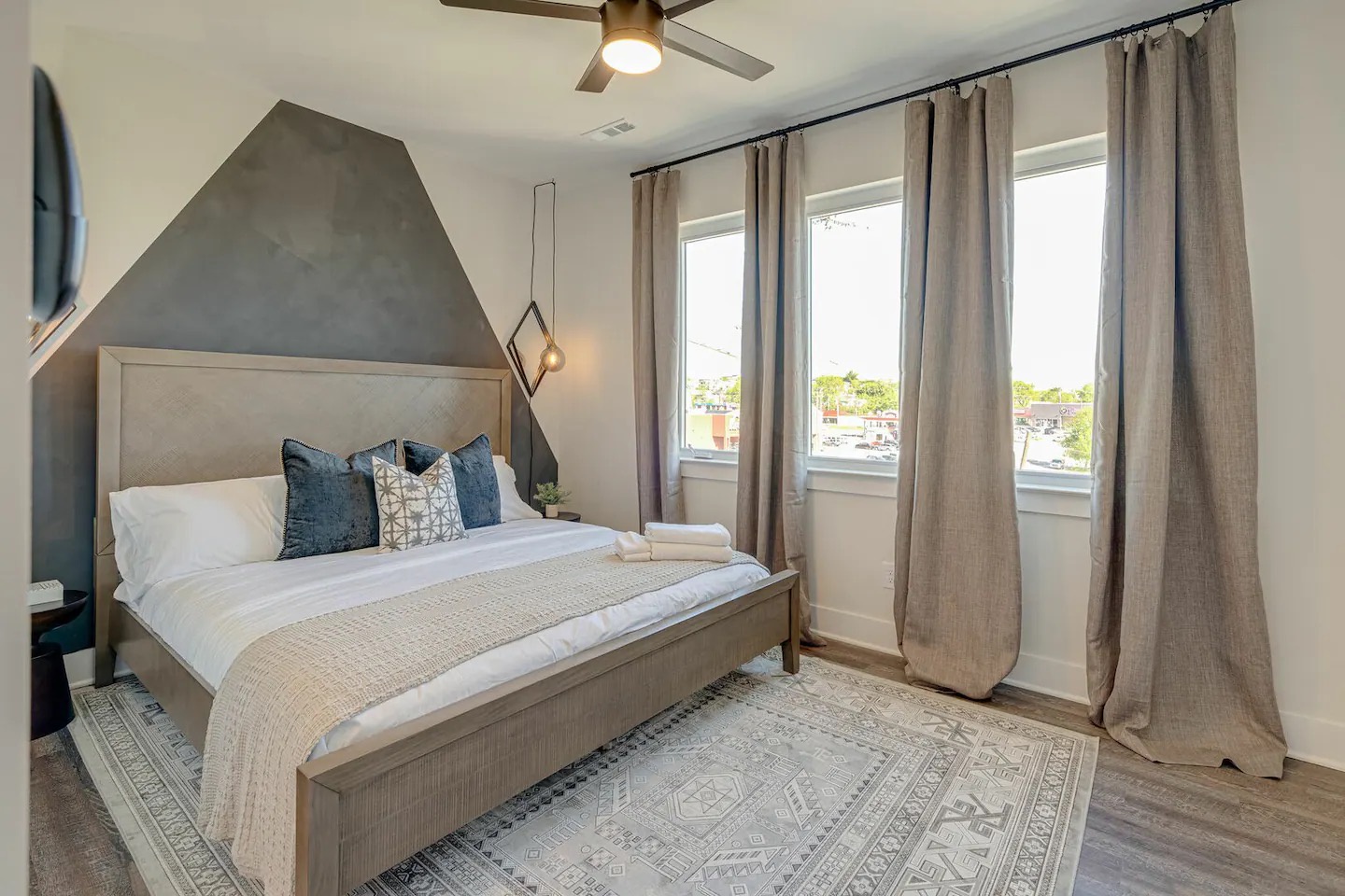 5631 - 2nd Bedroom featuring a King bed and designer furnishings with ensuite bathroom.