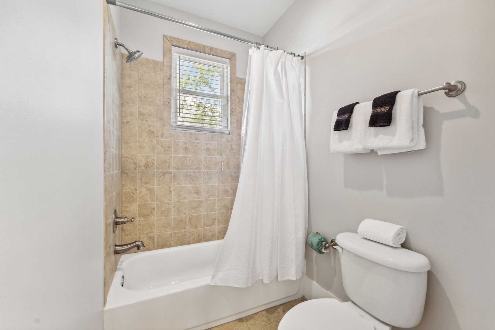 2nd Bathroom 2nd floor with tub and shower combination