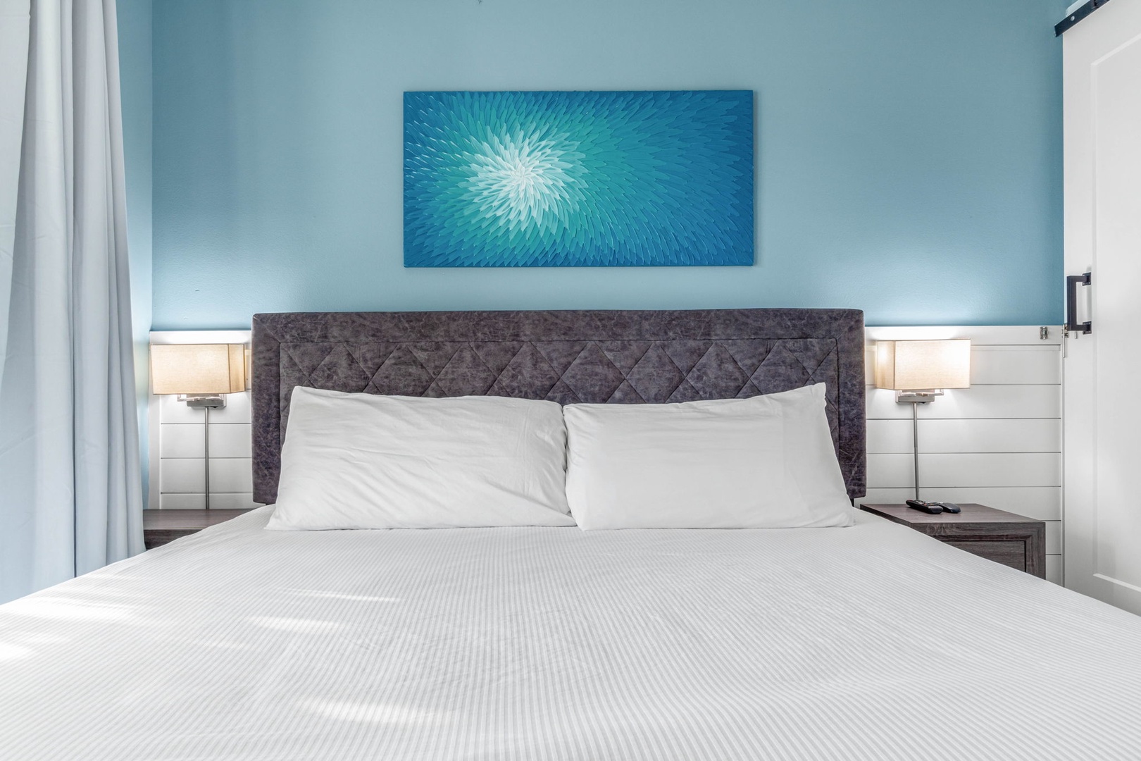 King size bed
