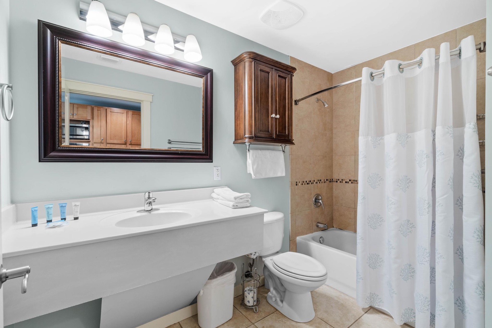 Full bathroom
