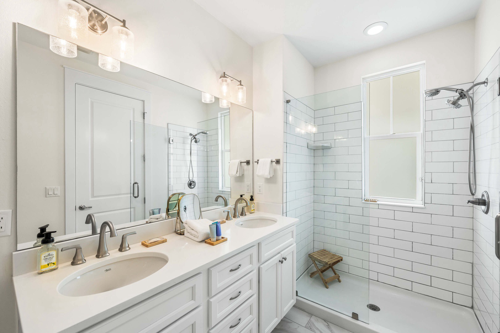Ensuite master bathroom with dual vanity