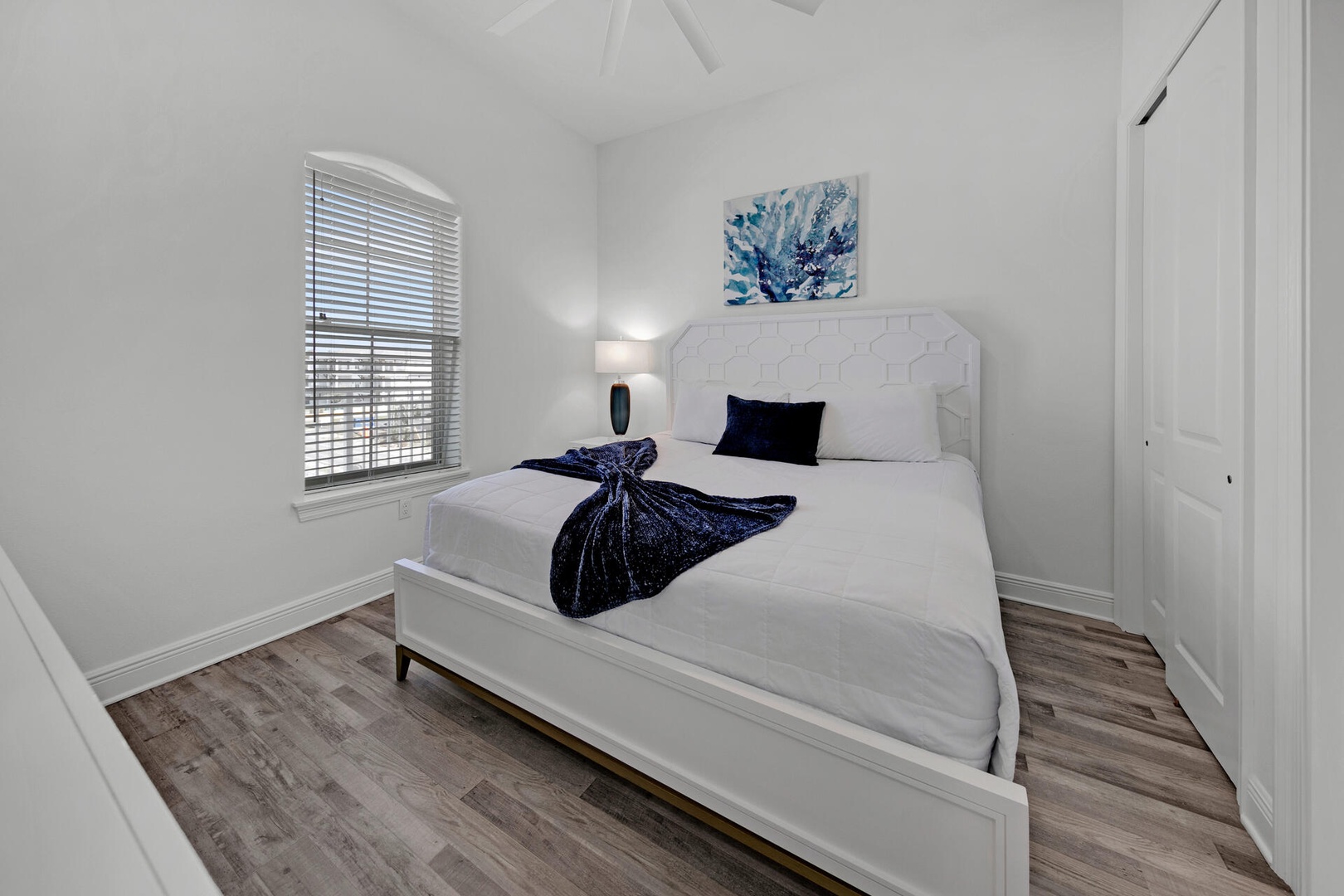 Ensuite Queen Bedroom