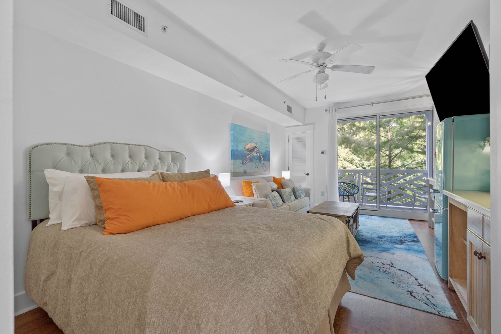 Queen size bed
