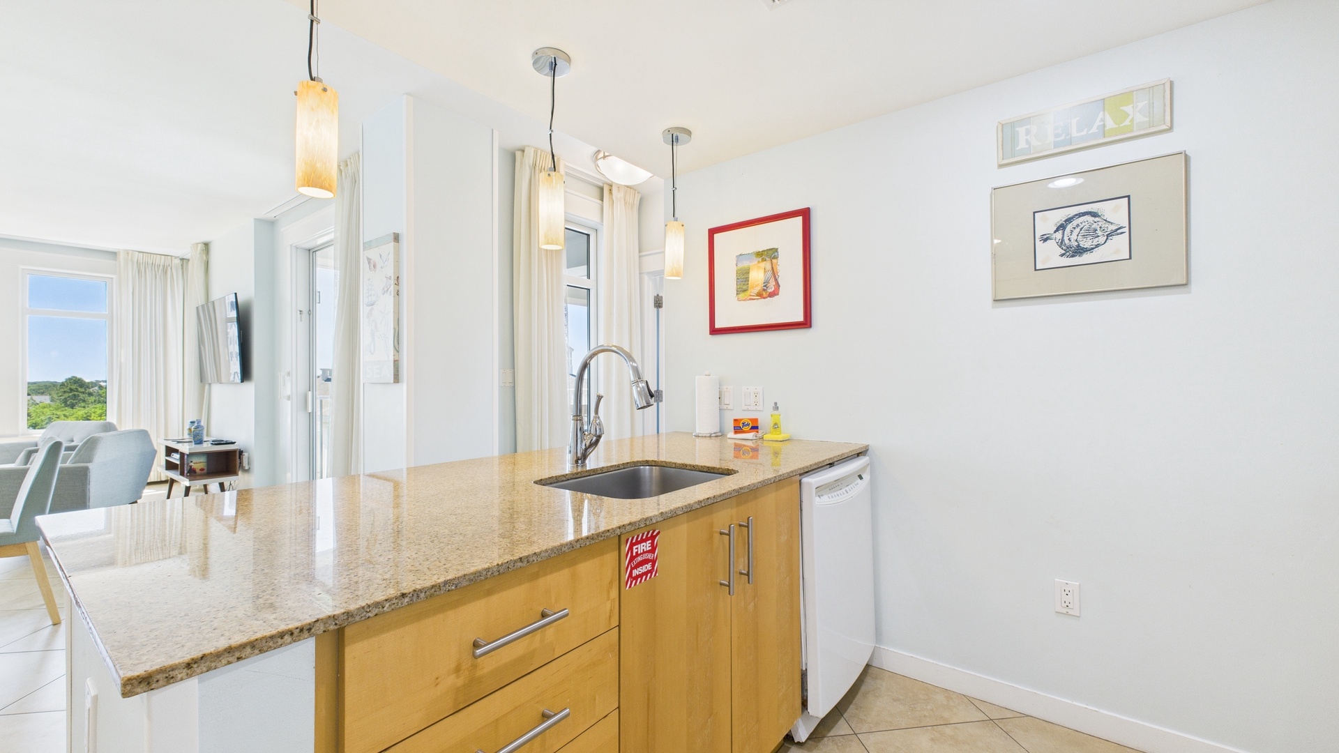 Full kitchen with necessary cooking essentials