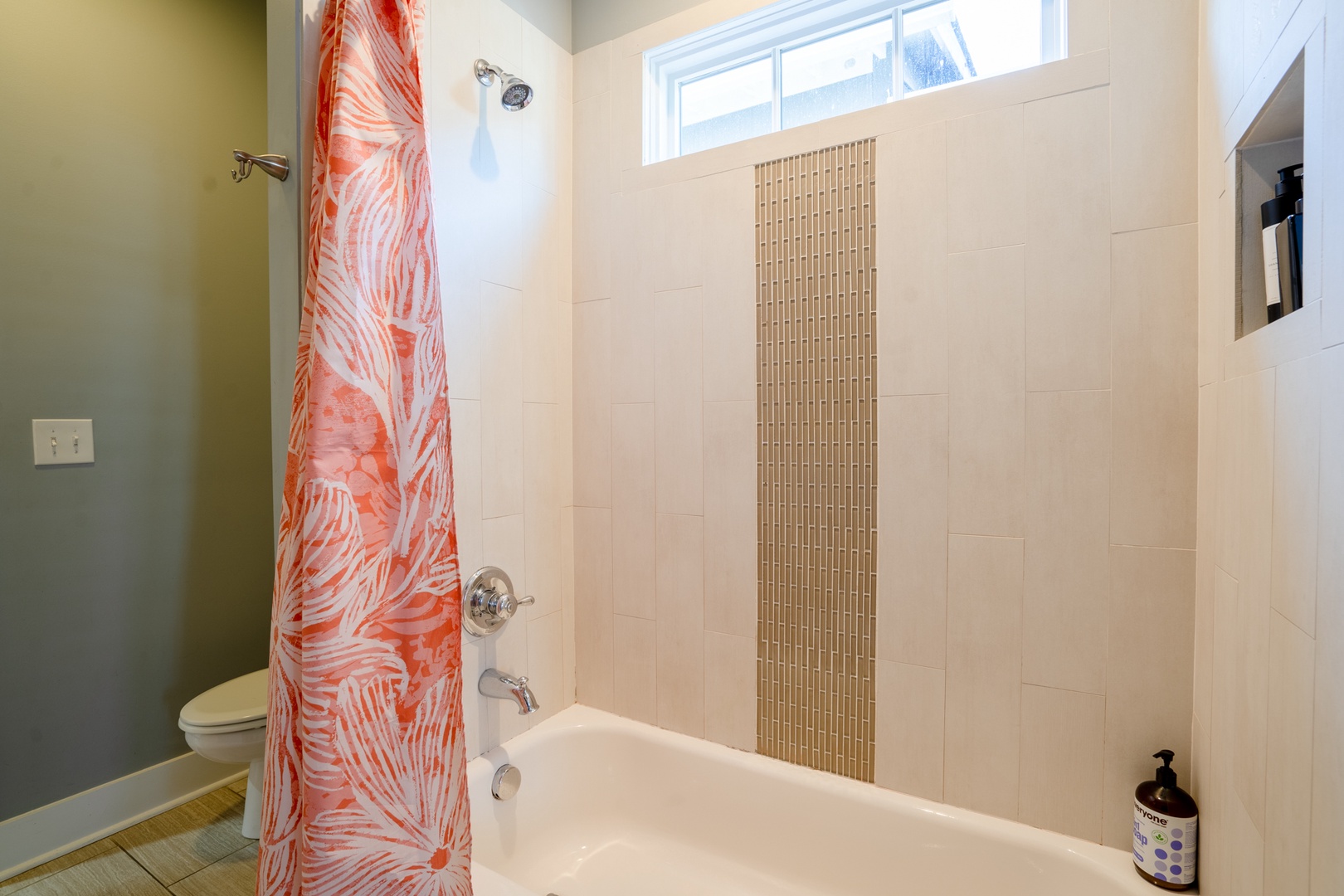 Upstairs shared bathroom