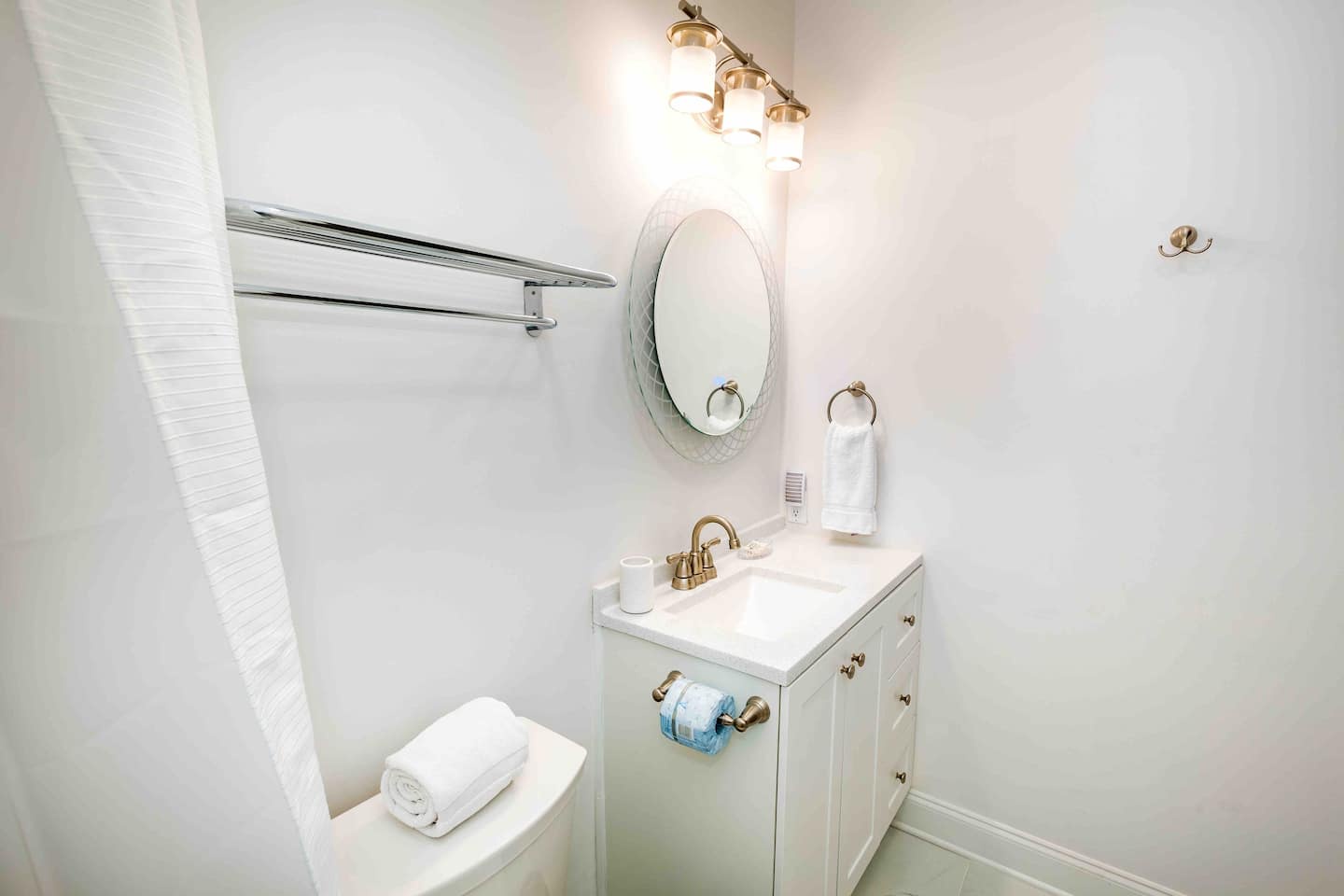 Full bathroom