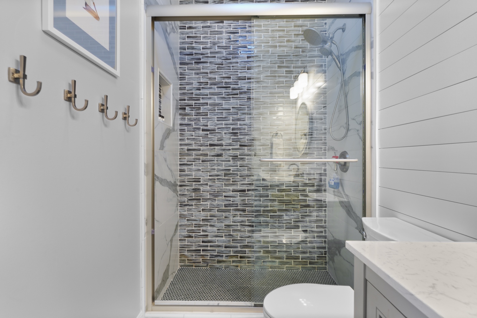 Full bathroom