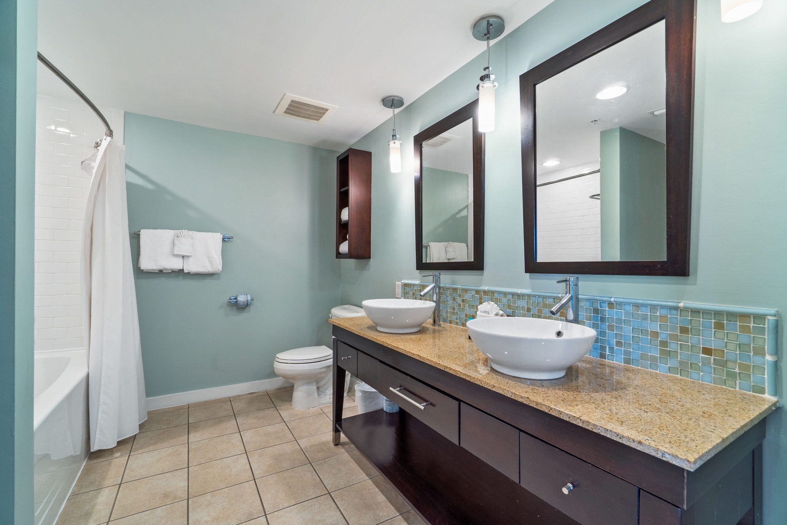 Full bathroom