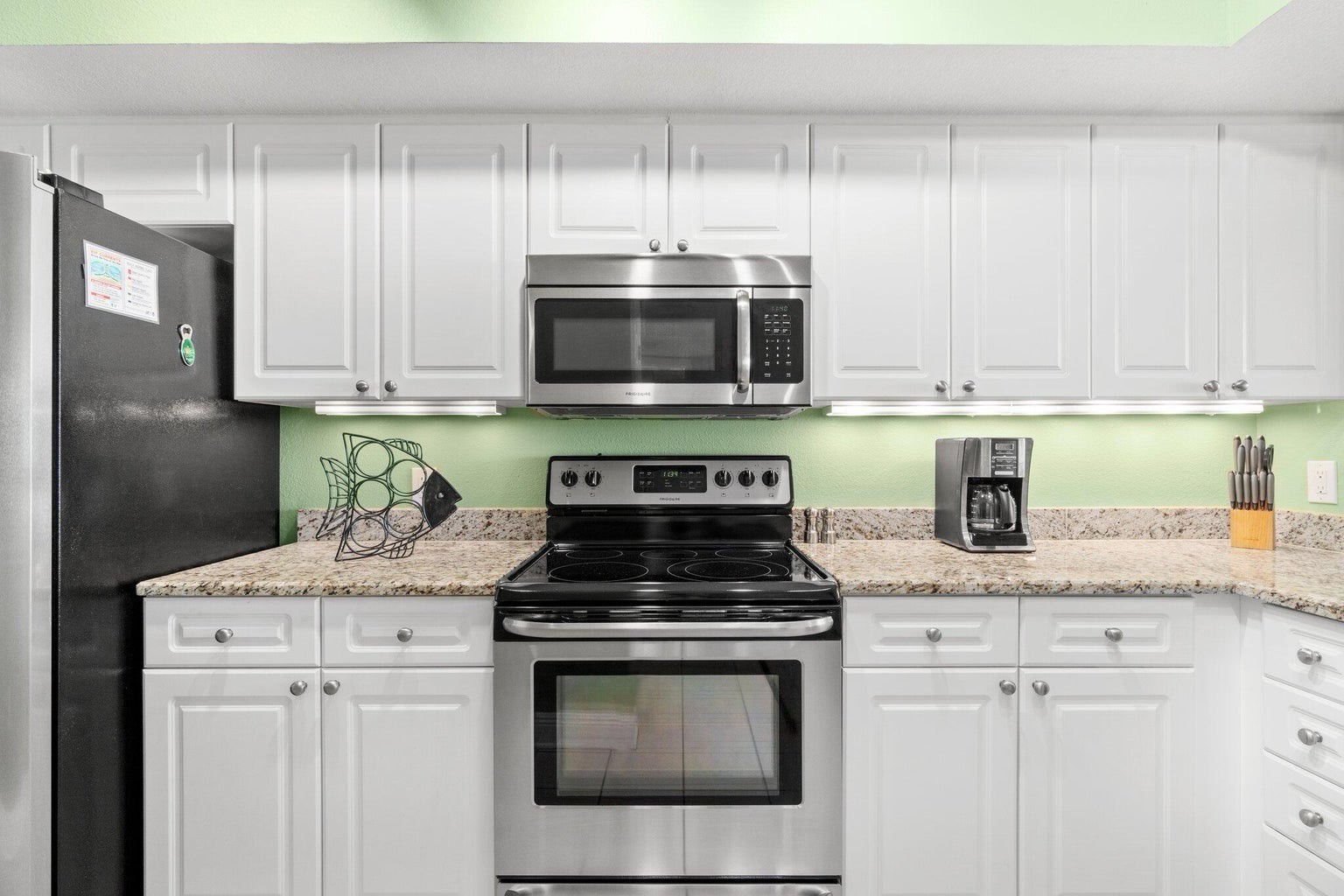 Full kitchen with all the cooking essentials