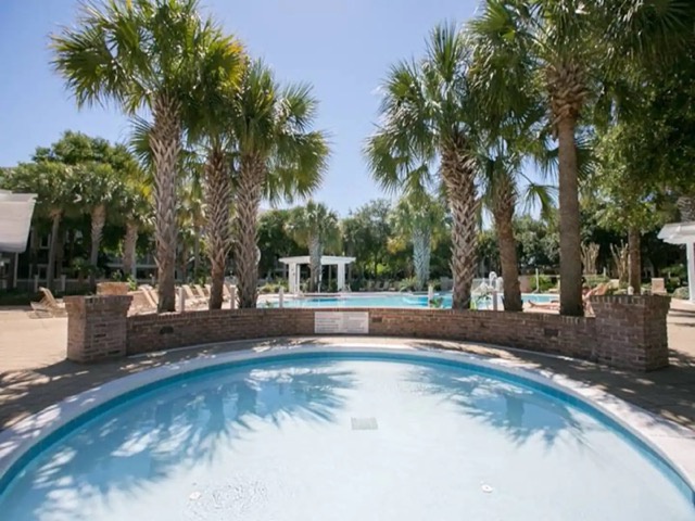 Pool6 Medium