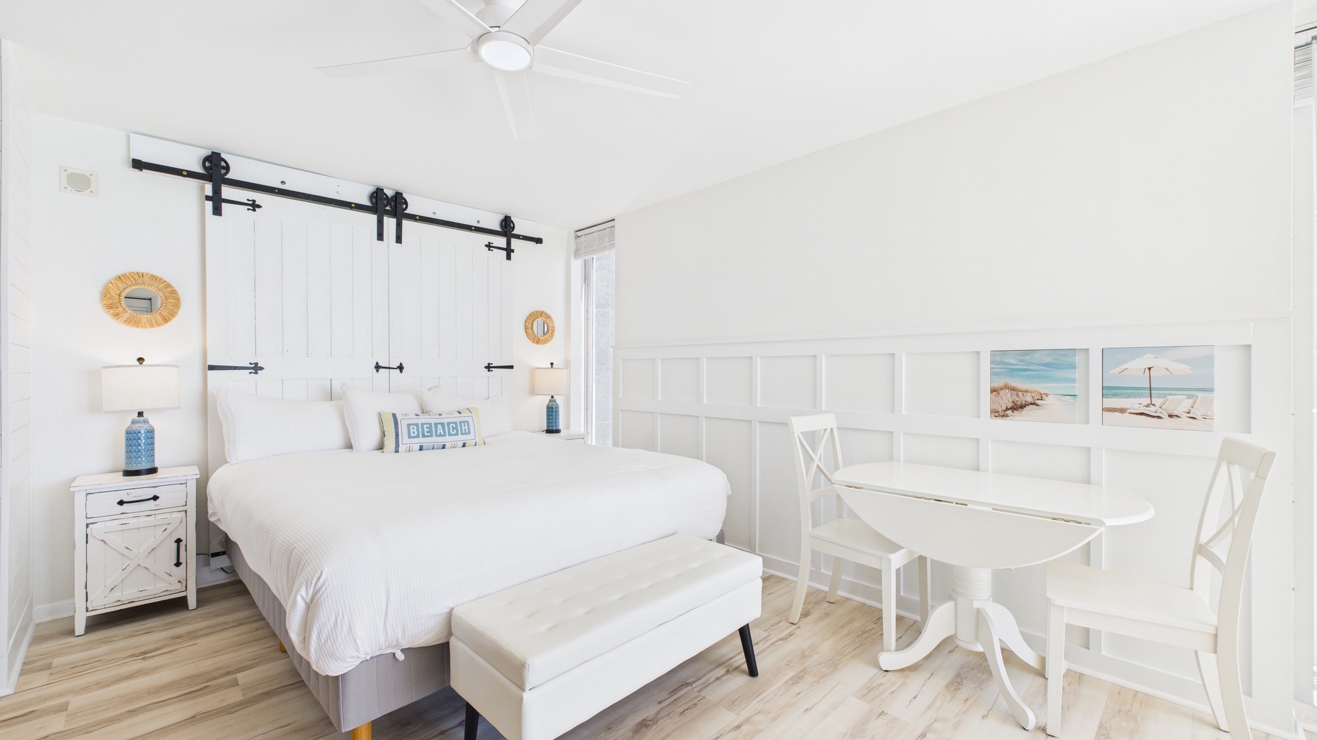 King bed with gulf views and dining table