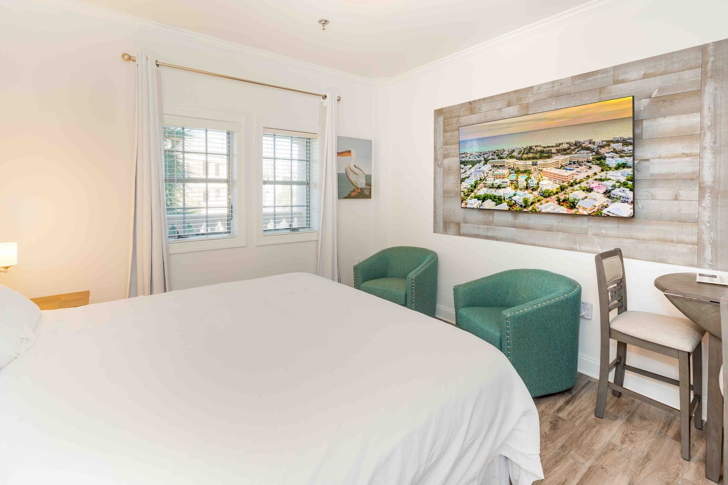 King size bed